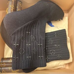 Black Designer Men's Socks